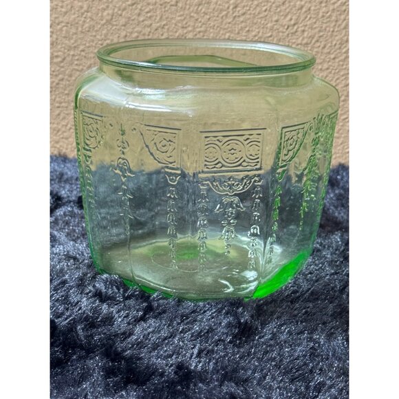 Vintage Uranium 1930's Green Depression Glass Octagonal Biscuit Cookie Jar - Picture 6 of 7